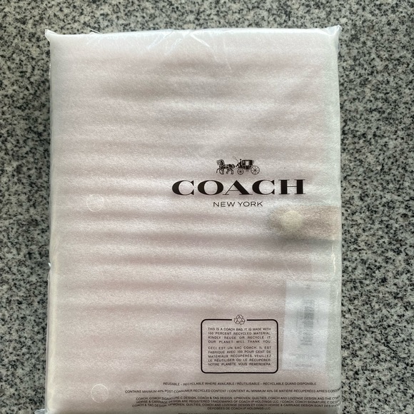 Coach Powder Pink Notebook - Picture 8 of 10